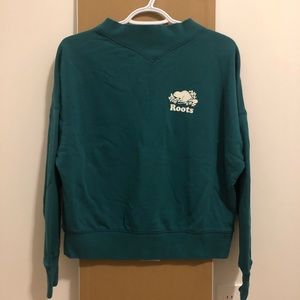 ROOTS mock neck sweater